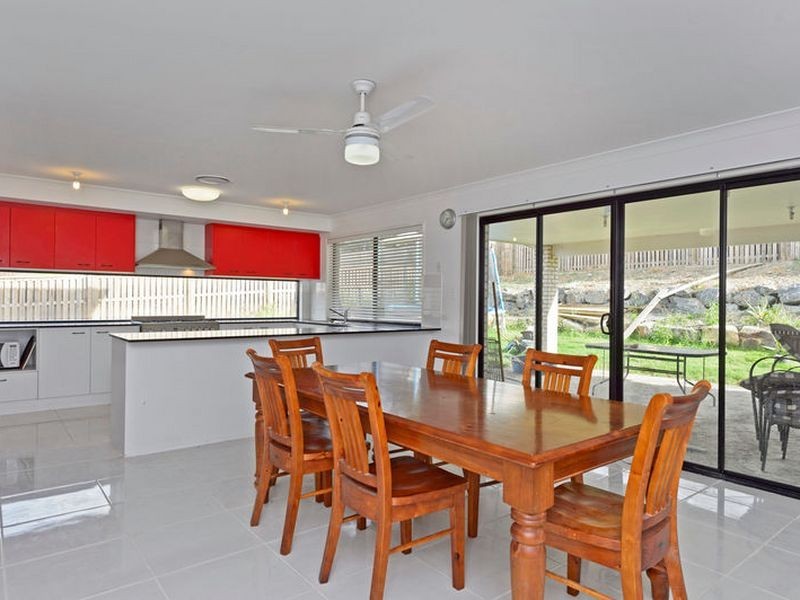 4 Greenview Drive, Upper Coomera QLD 4209