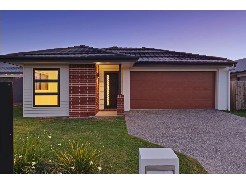 9 Woodland Court, Ormeau QLD 4208