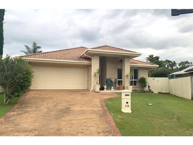 11 Carallia Court, Ormeau QLD 4208