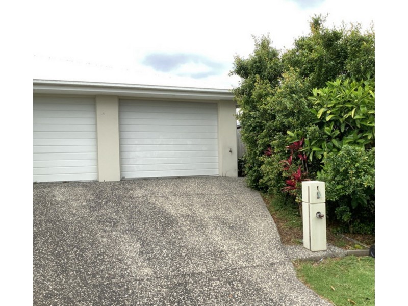 2/14 Aspect Street, Pimpama QLD 4209
