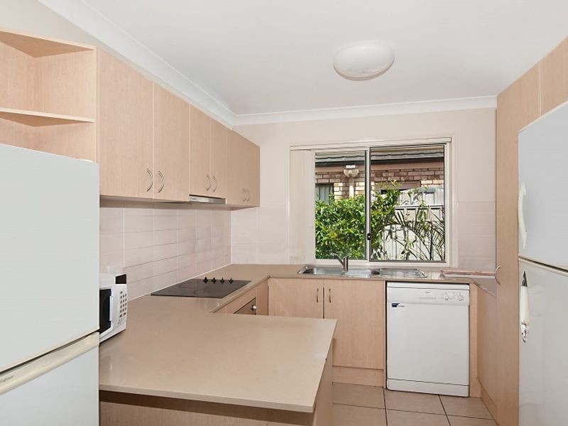 16 Bodacious Terrace, Pimpama QLD 4209