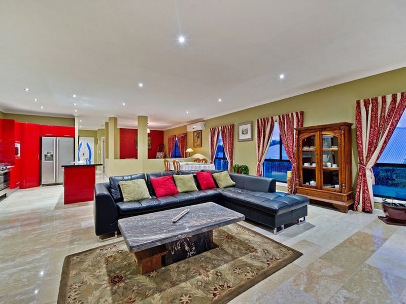 8 Infinity Court, Coomera Waters QLD 4209