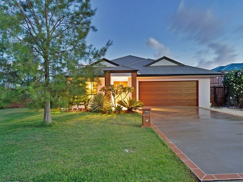8 Infinity Court, Coomera Waters QLD 4209