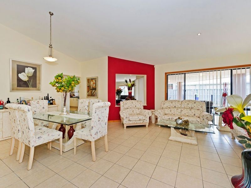 6 Westward Way, Coomera Waters QLD 4209