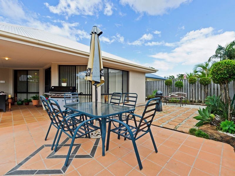 6 Westward Way, Coomera Waters QLD 4209