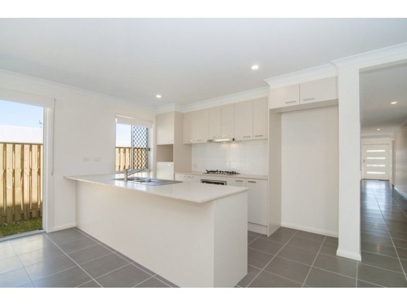 51 Moorinya Circuit, Pimpama QLD 4209