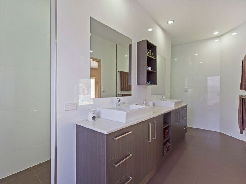10 Katinka Circuit, Coomera Waters QLD 4209