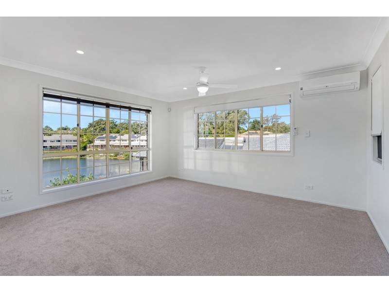 19 Tullamarine Drive, Robina QLD 4226