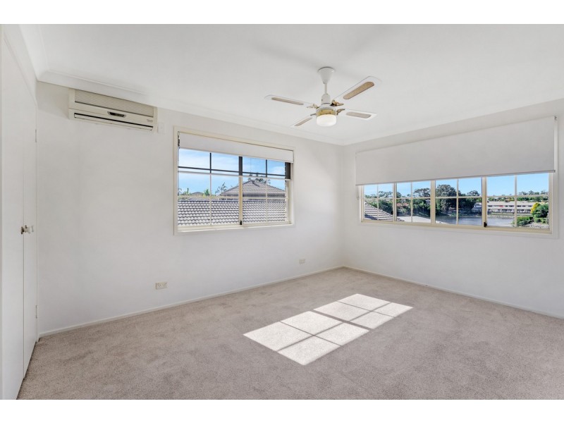 19 Tullamarine Drive, Robina QLD 4226