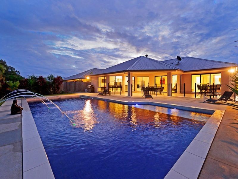 12 Icefire Lane, Coomera Waters QLD 4209