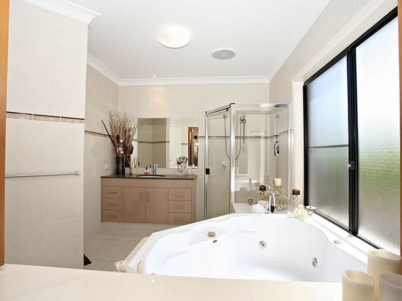 12 Icefire Lane, Coomera Waters QLD 4209