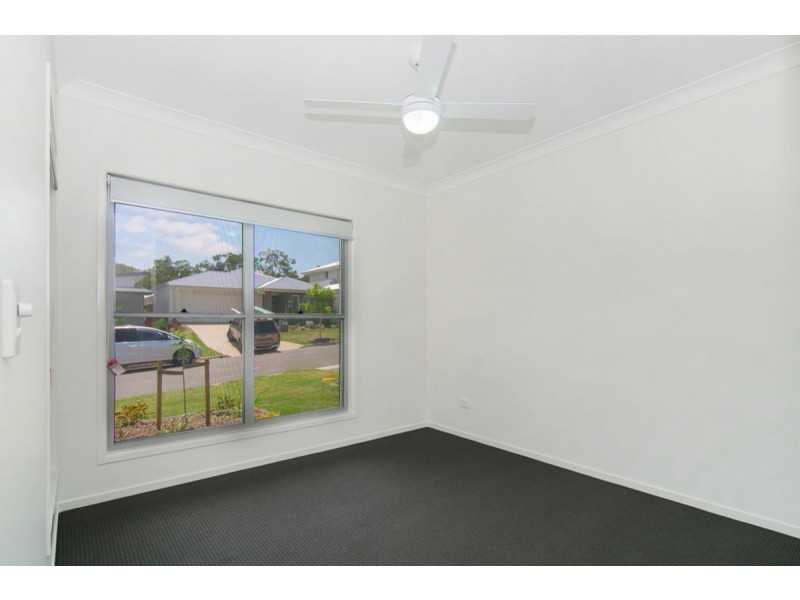 9 Cudmore Street, Pimpama QLD 4209