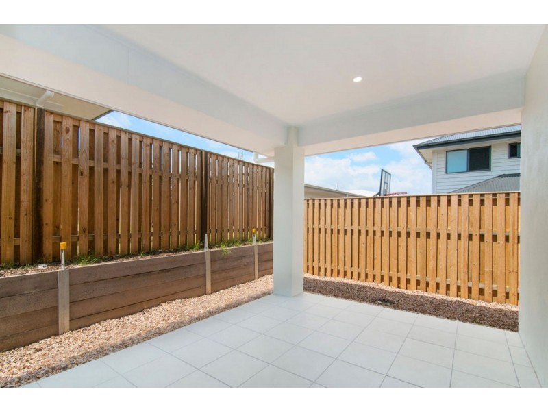 9 Cudmore Street, Pimpama QLD 4209