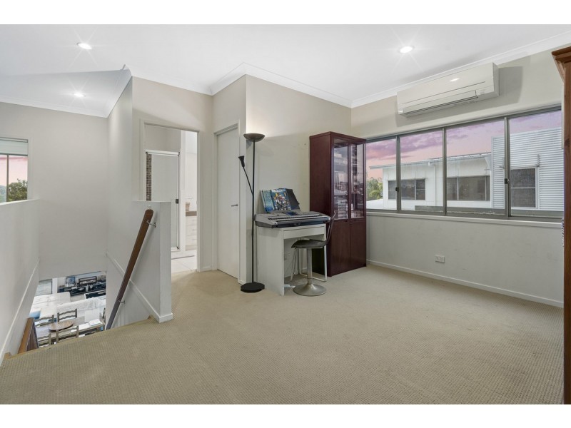 5 Cherry Court, Coomera QLD 4209