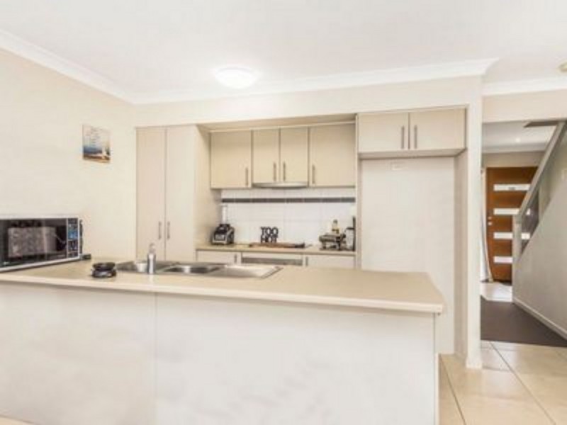 2/26 Jimmy Road, Coomera QLD 4209