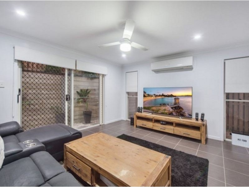 21 Savanna Gardens, Pimpama QLD 4209