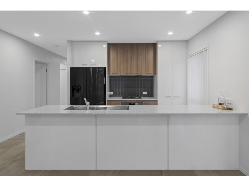 5 King Orchid Circuit, Coomera QLD 4209