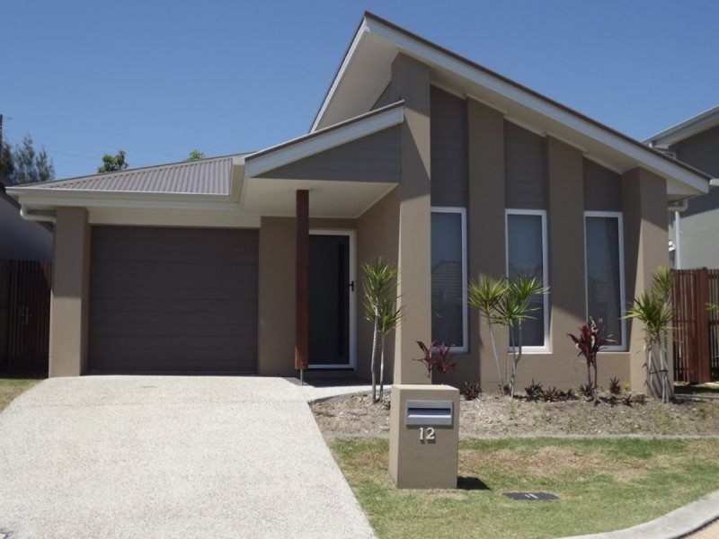 12 Danbulla Street, Pimpama QLD 4209