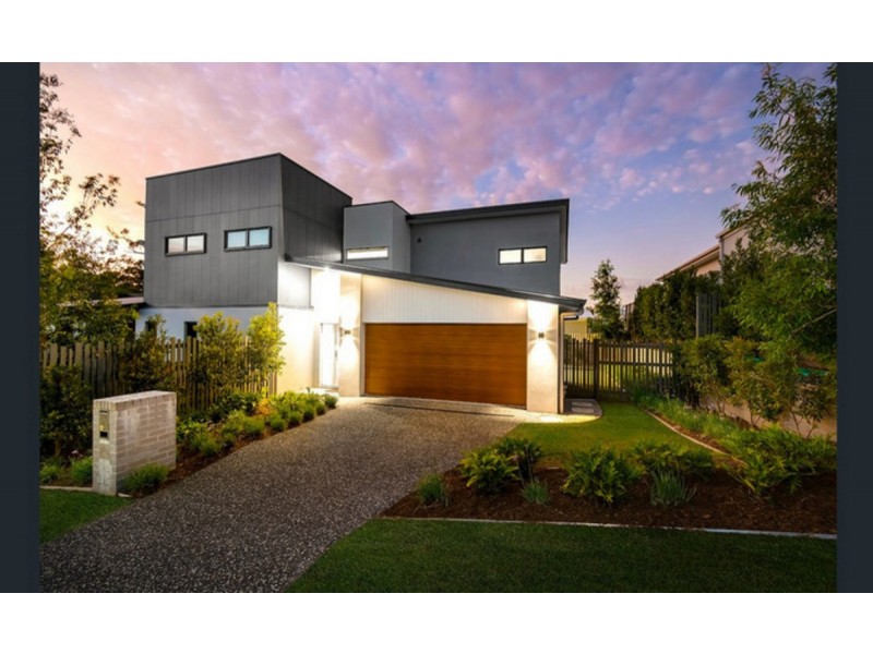 1/174 George Alexander Way, Coomera QLD 4209
