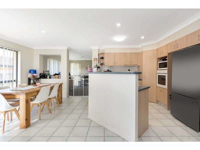 21 Firecrest Close, Upper Coomera QLD 4209