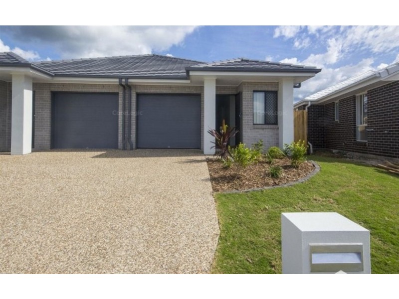 2/16 Seaford Street, Pimpama QLD 4209