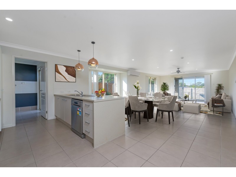 8 Pimpama Rivers Drive, Ormeau QLD 4208