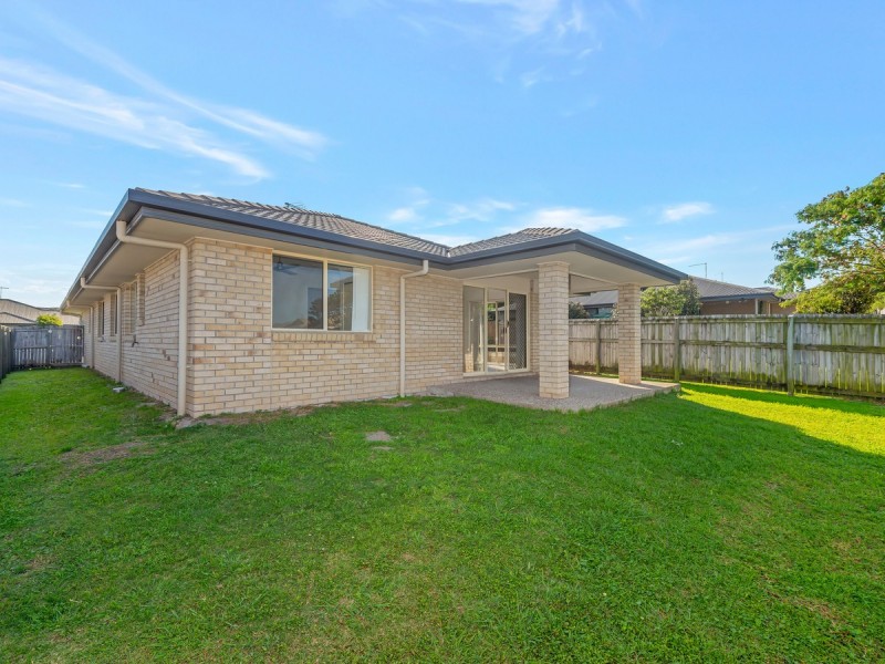 8 Pimpama Rivers Drive, Ormeau QLD 4208