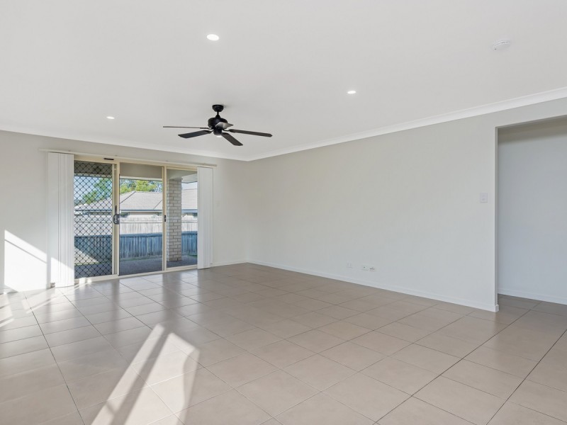 8 Pimpama Rivers Drive, Ormeau QLD 4208