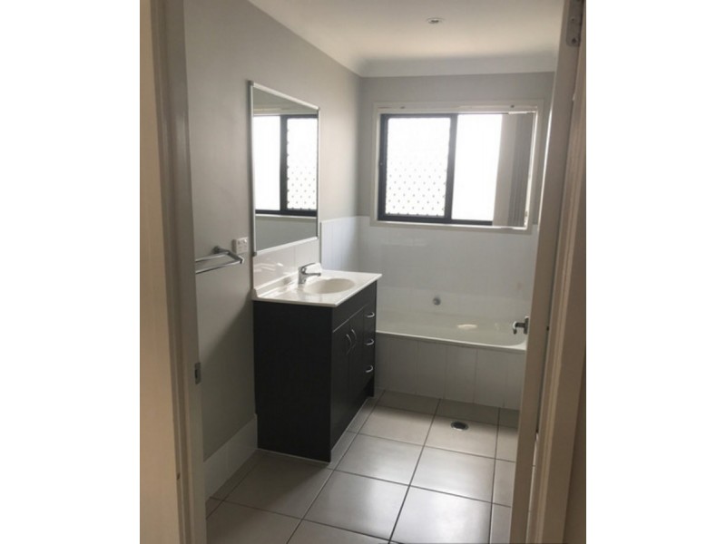 36 Richmond Crescent, Waterford QLD 4133