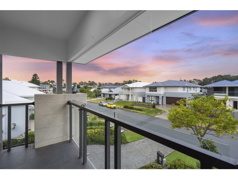 11 Skippers Place, Coomera Waters QLD 4209