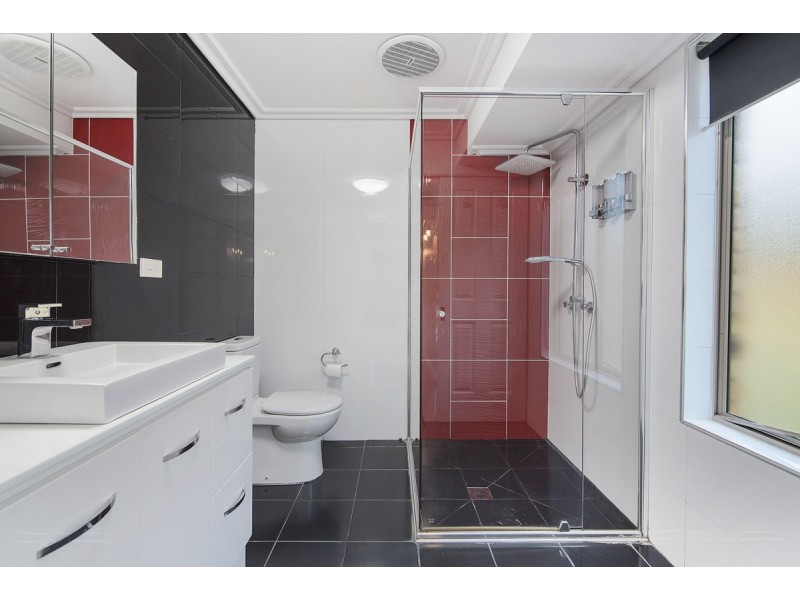 73 Peachey Road, Ormeau QLD 4208