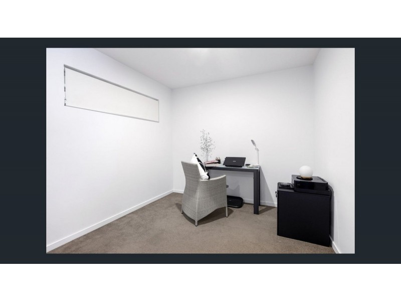 2101/1-7 Waterford Court, Bundall QLD 4217