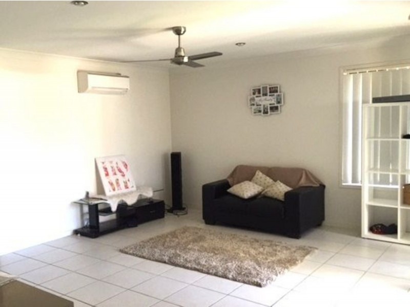 10 Vesper Lane, Coomera QLD 4209