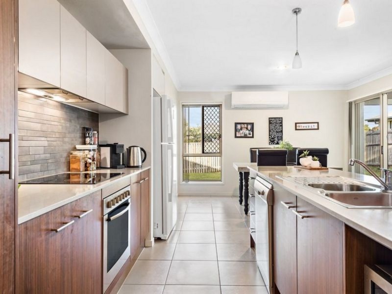 6 Yarrambat Rise, Upper Coomera QLD 4209