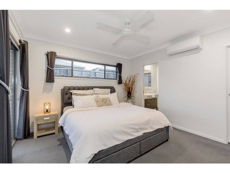 19 Red Gum Terrace, Coomera QLD 4209