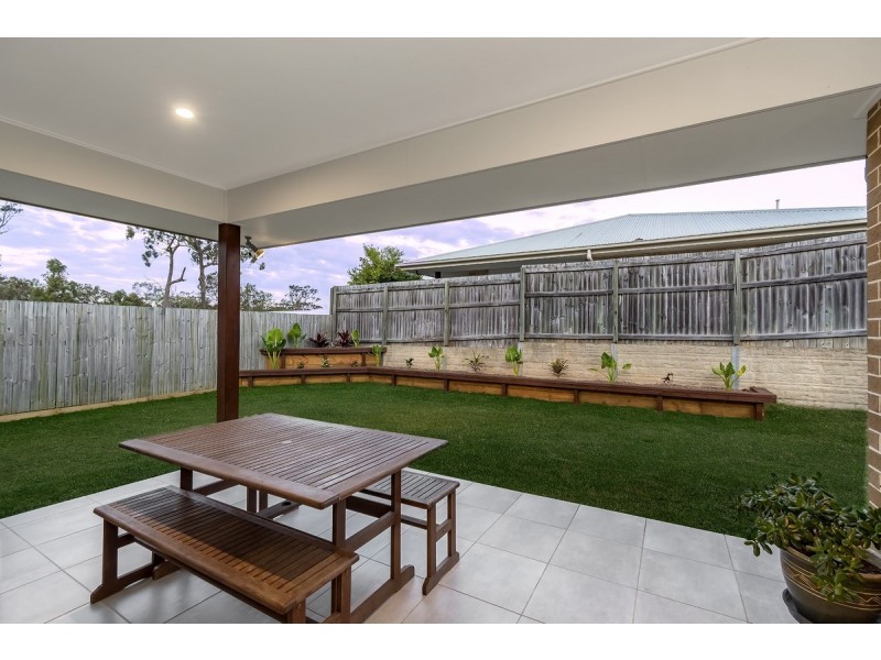 19 Red Gum Terrace, Coomera QLD 4209