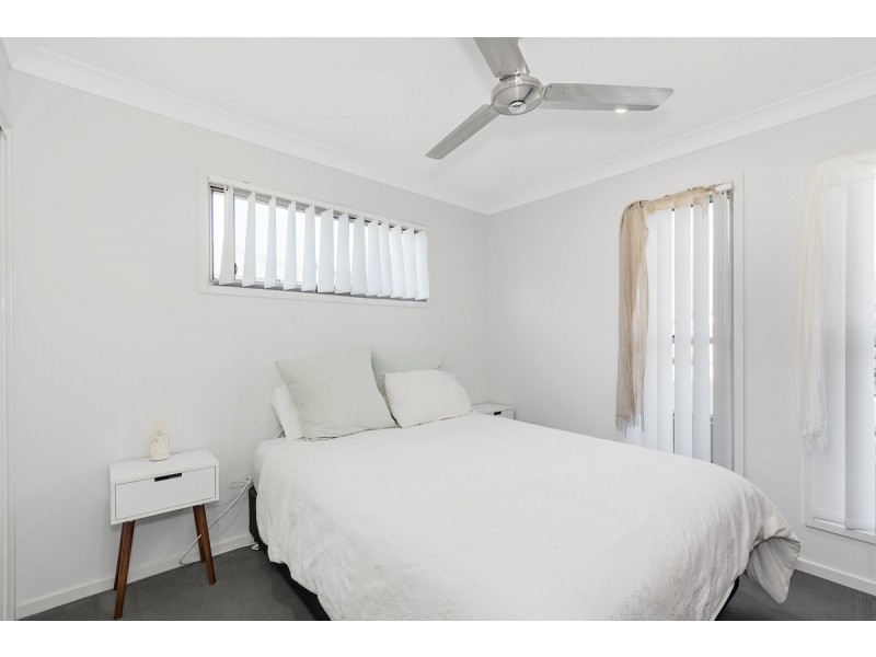 5 Woodrose Circuit, Pimpama QLD 4209