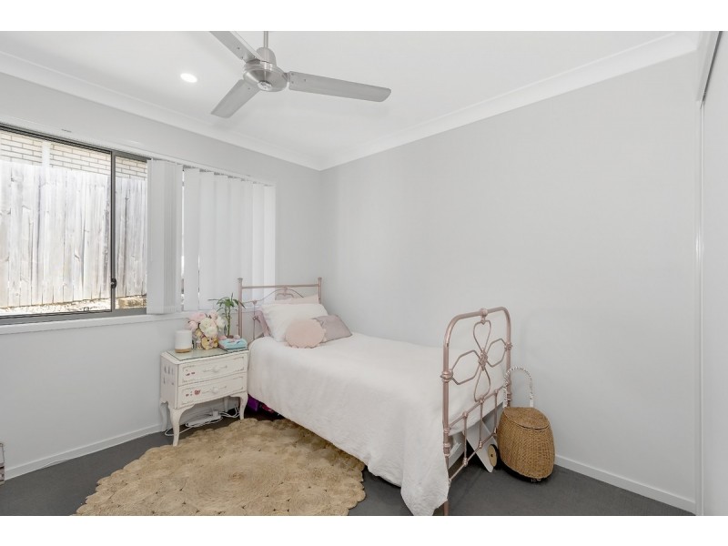 5 Woodrose Circuit, Pimpama QLD 4209