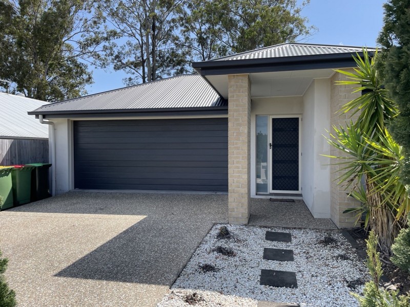 1 Milbrook Crescent, Pimpama QLD 4209