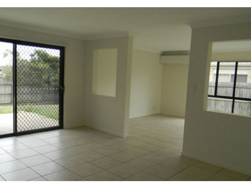 7 Redstart Street, Upper Coomera QLD 4209