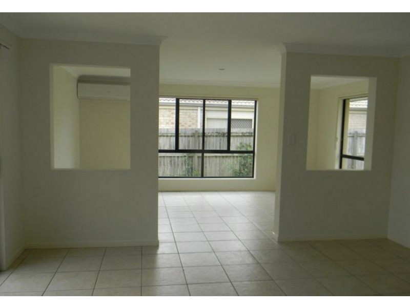 7 Redstart Street, Upper Coomera QLD 4209