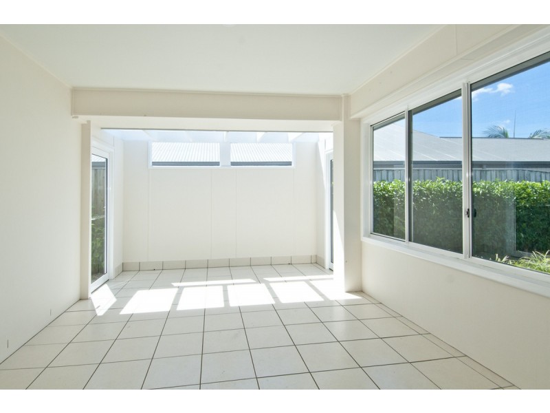 16 Conestoga Way, Upper Coomera QLD 4209