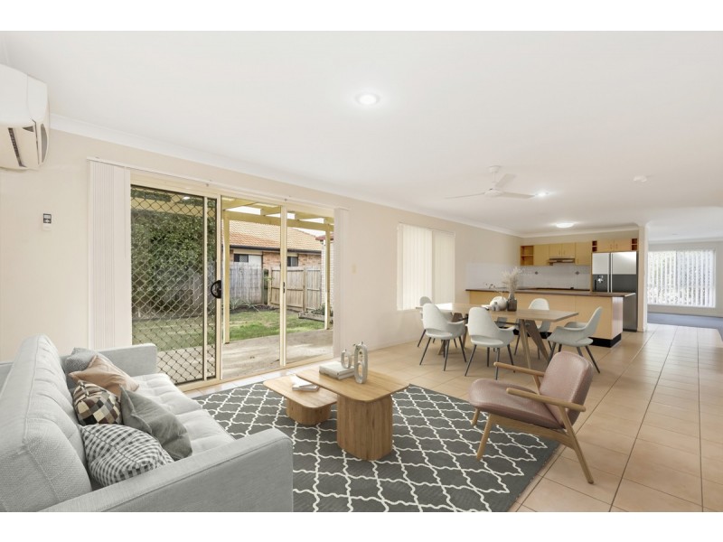 8 Dickinson Street, Upper Coomera QLD 4209