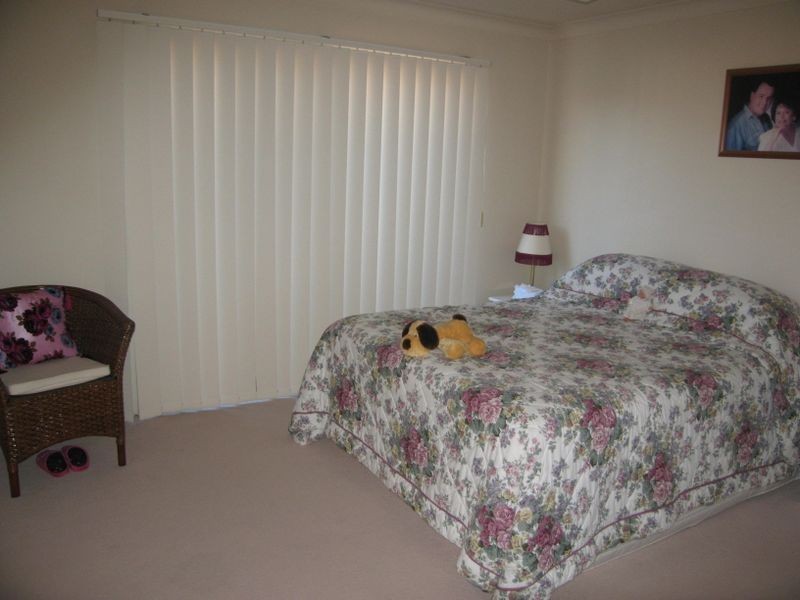 1/14 Bluetail Crescent, Upper Coomera QLD 4209