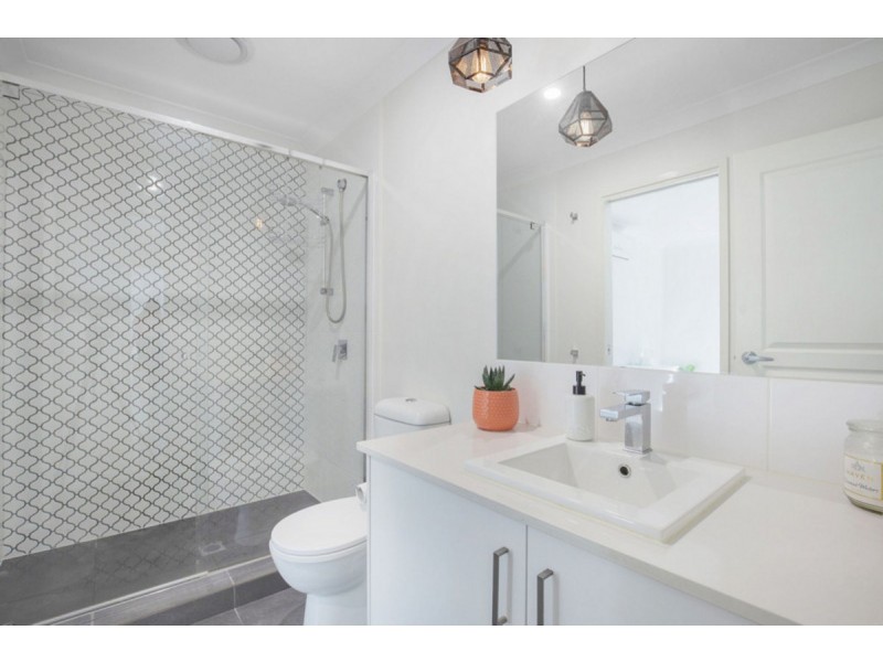 10B Olivia Close, Coomera QLD 4209