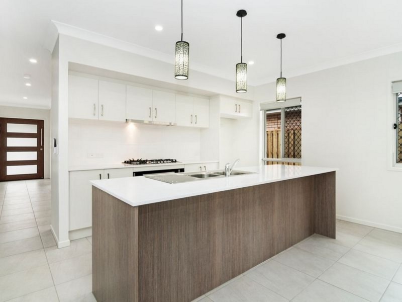 33 Moorinya Circuit, Pimpama QLD 4209