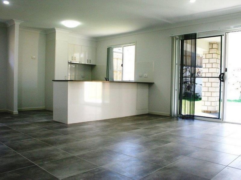 18 Cottrell Drive, Pimpama QLD 4209