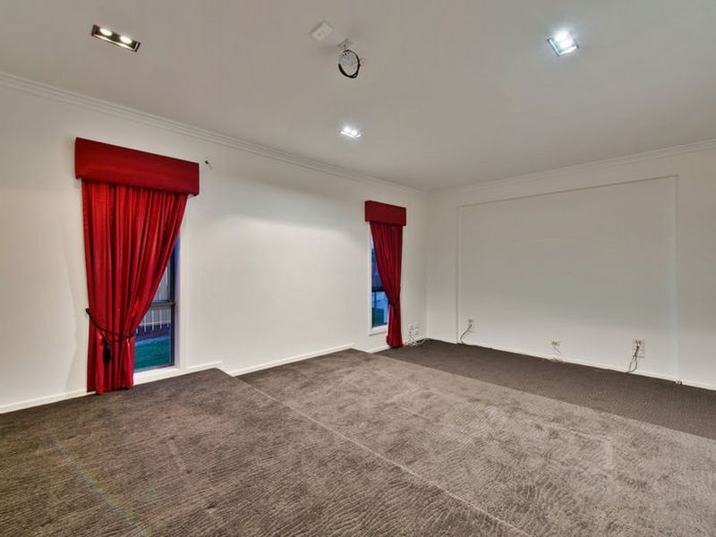 4 Abercrombie Crescent, Upper Coomera QLD 4209