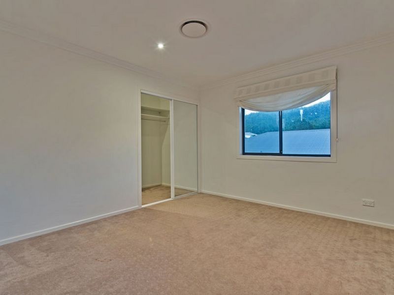 4 Abercrombie Crescent, Upper Coomera QLD 4209