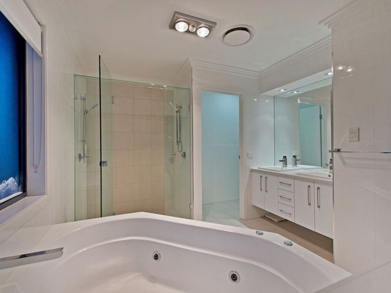 4 Abercrombie Crescent, Upper Coomera QLD 4209